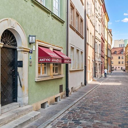 Cute Apartment In The Historic Old Town Of ワルシャワ エクステリア 写真